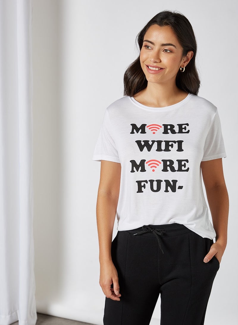 بيسيك إكس إكس تيشيرت بفتحة رقبة مستديرة - Image 1