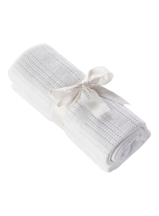 Kinder Valley Traditional Cellular Baby Blanket - Image 1