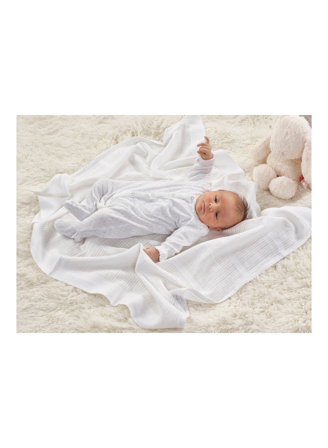Kinder Valley Traditional Cellular Baby Blanket - Image 2