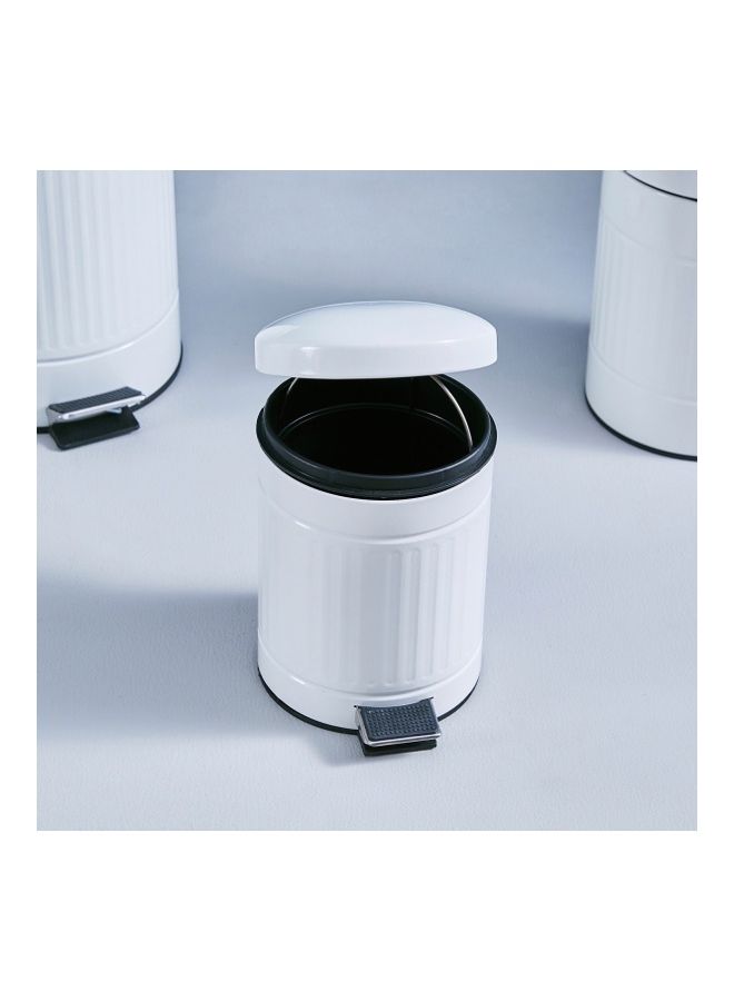 Home Box - Country Metal Pedal Bin White 3Liters - Image 1