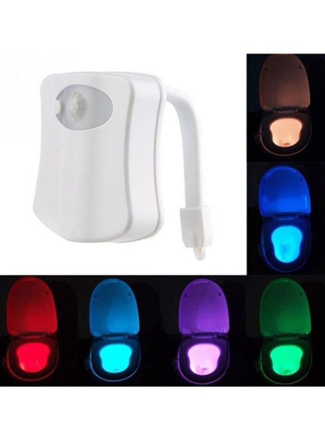 بيوينتي جهاز استشعار حركة الجسم لمقعد المرحاض بمصباح LED من 8 ألوان أبيض 2x9سم - Image 3