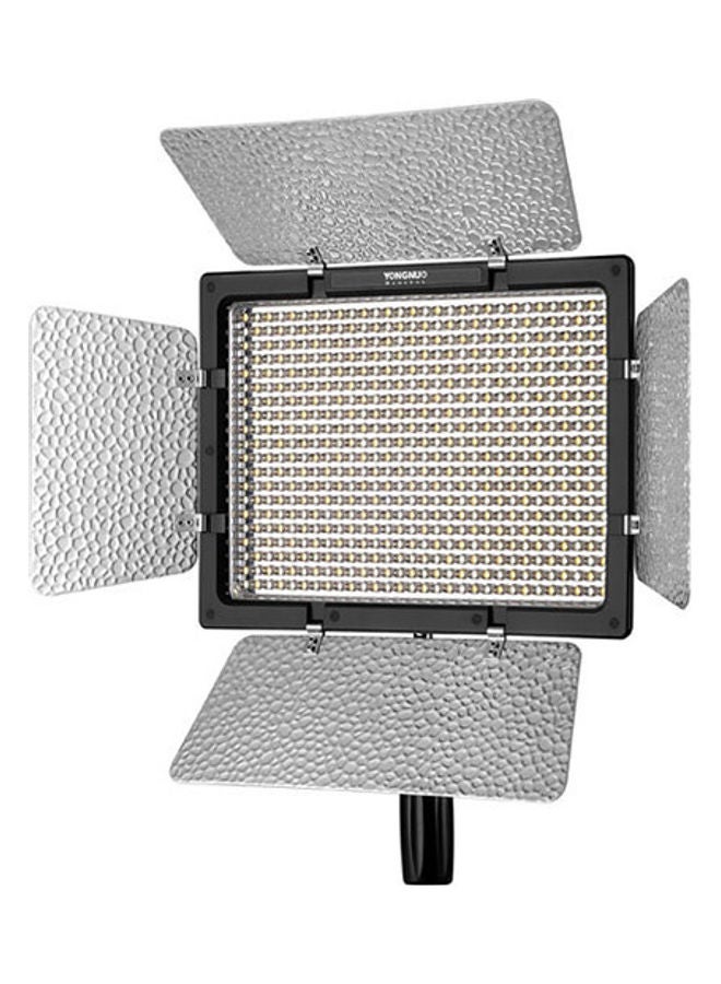 YONGNUO LED YN-600L II Camera Light With A/C Adapter Black/Silver  - Image 1
