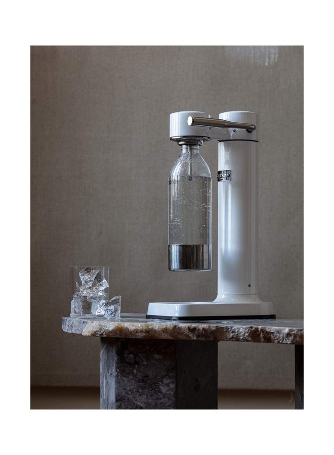 Aarke Carbonator/Sparkling Water Maker with Bottle White - Image 4