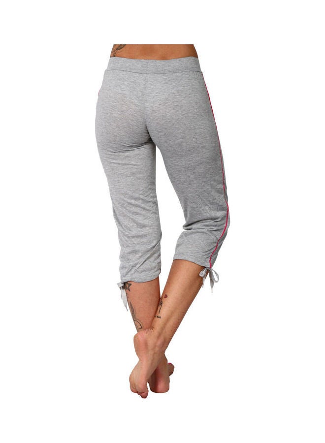 Solid Color Mid Rise Pockets Drawstring Slim Capri Pants Grey  - Image 2