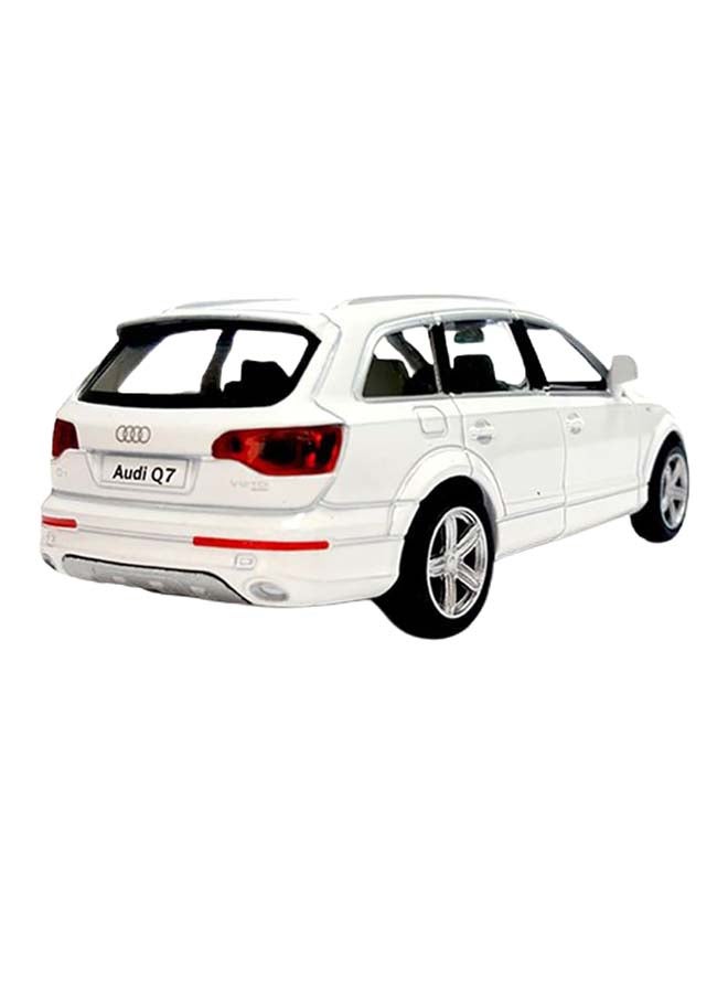 اي ال سي لعبة سيارة أودي تعمل بالسحب طراز Q7 V12 - Image 3