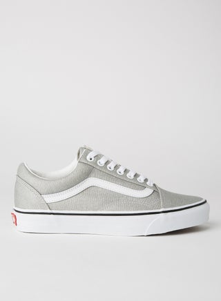Silver/True White