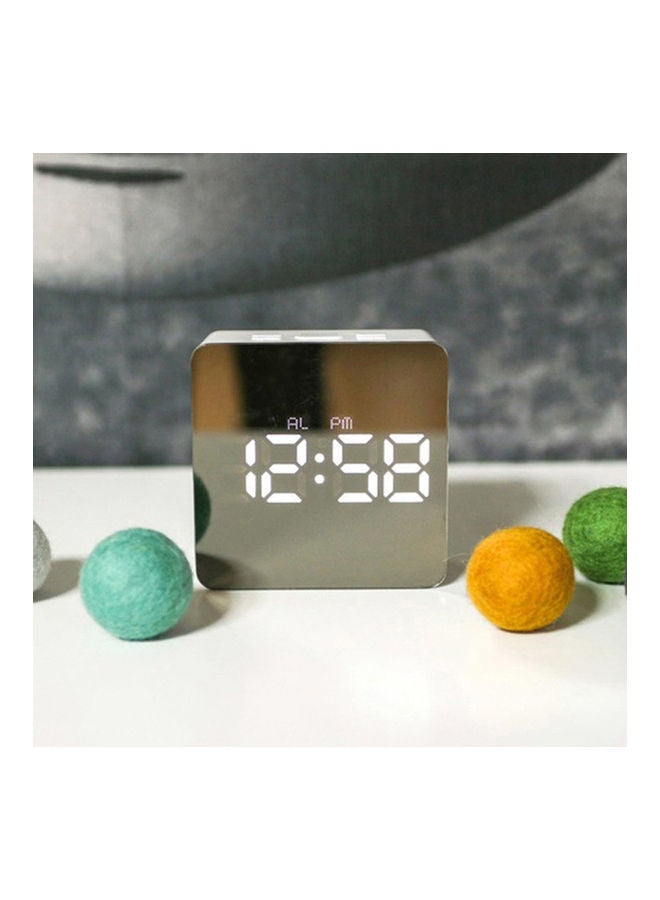 Make-up Mirror Surface Alarm Clock Digital LED Multicolour 20x10x20cm - Image 4