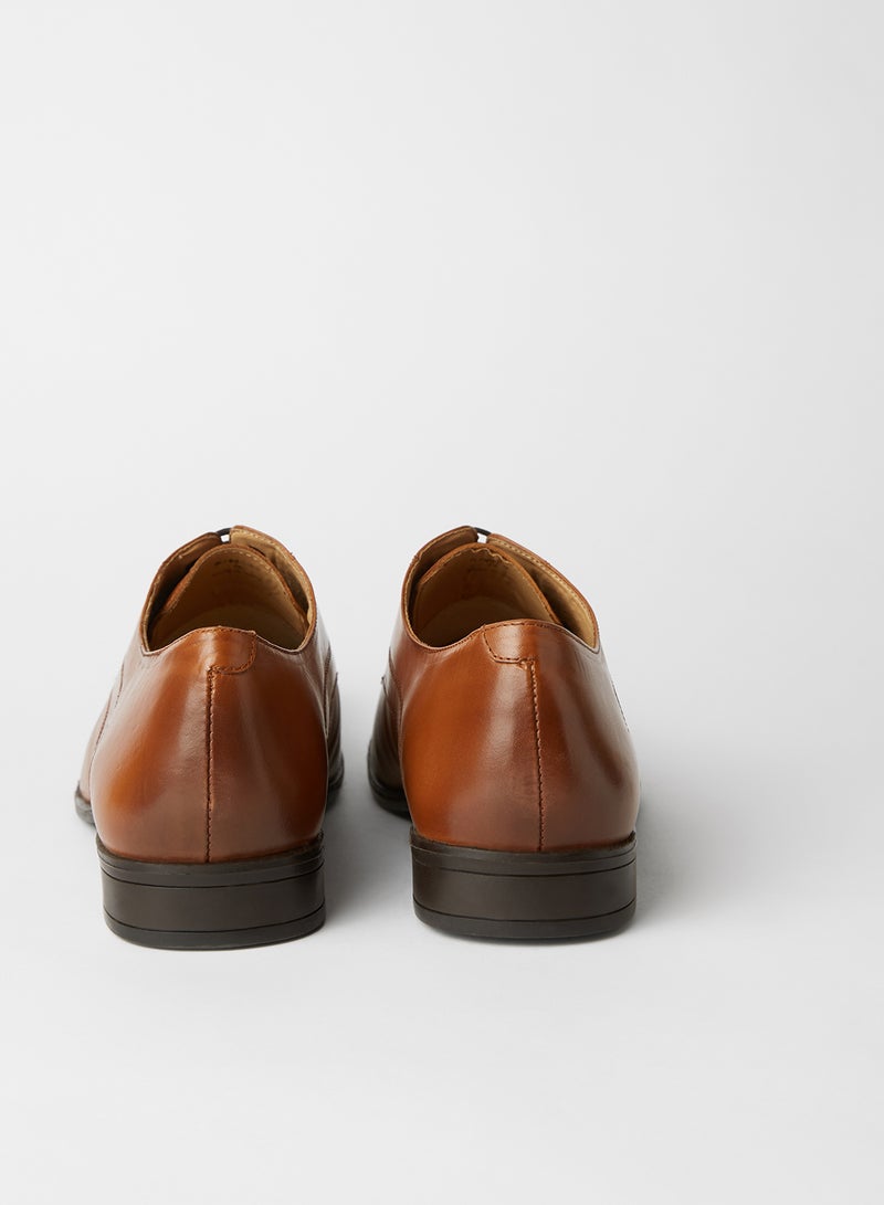 ZAHA - Leather Lace-Up Oxford Shoes Tan - Image 1