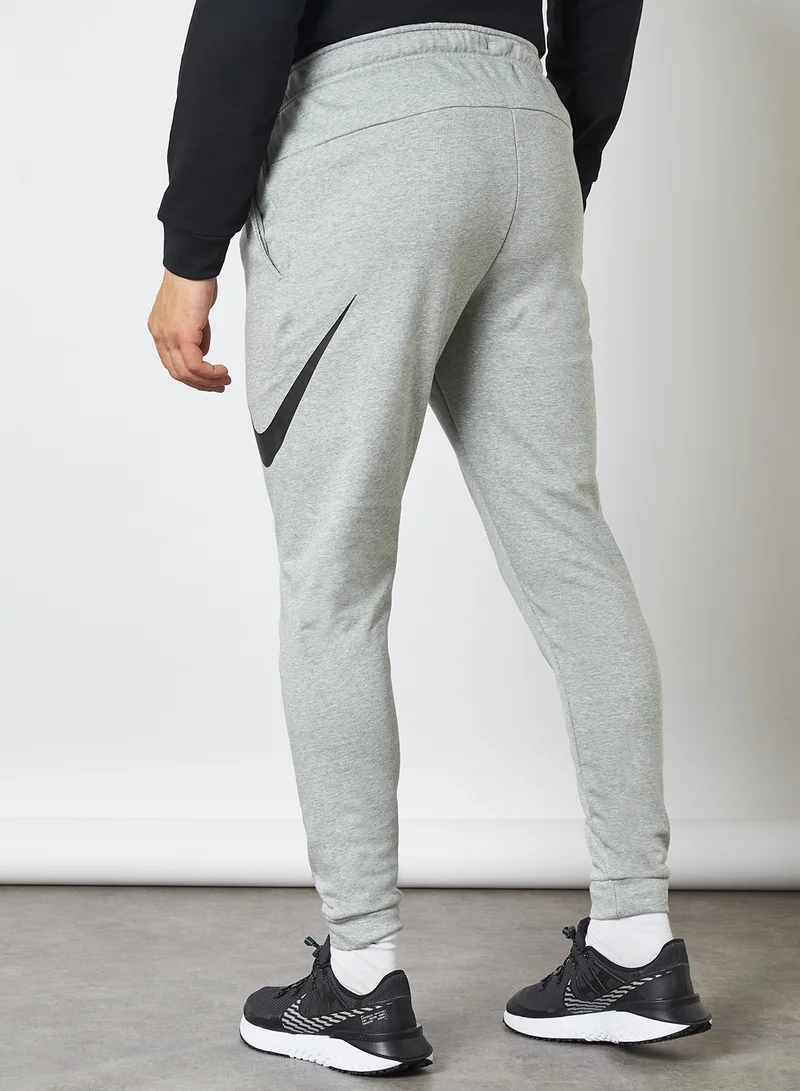 Nike Dri-FIT Swoosh Tapered Training Sweatpants Grey