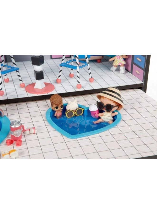 L.O.L. SURPRISE! - 85-Piece Doll House Playset 10x37.25 33.25inch - Image 1