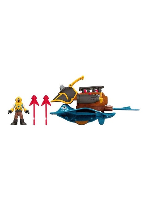 Captain Nemo And Stingray Playset DTH43 10.16x21.59x19.05cm