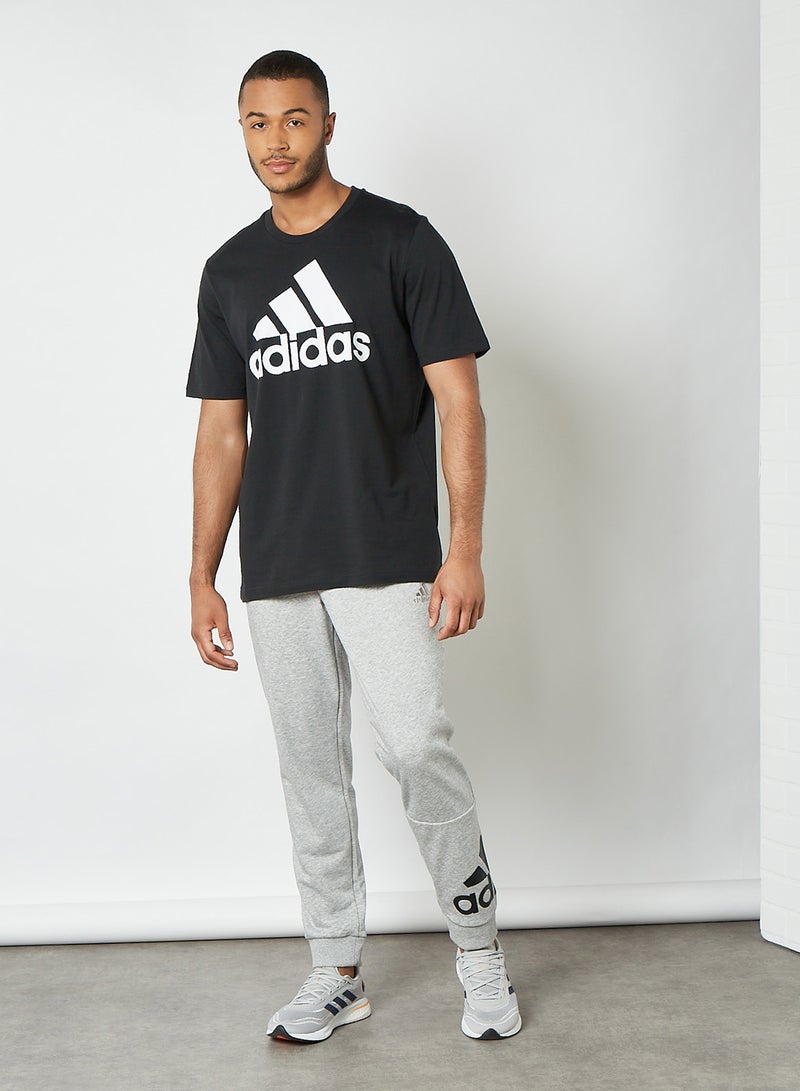 Adidas Essentials T-Shirt Black/White - Image 3