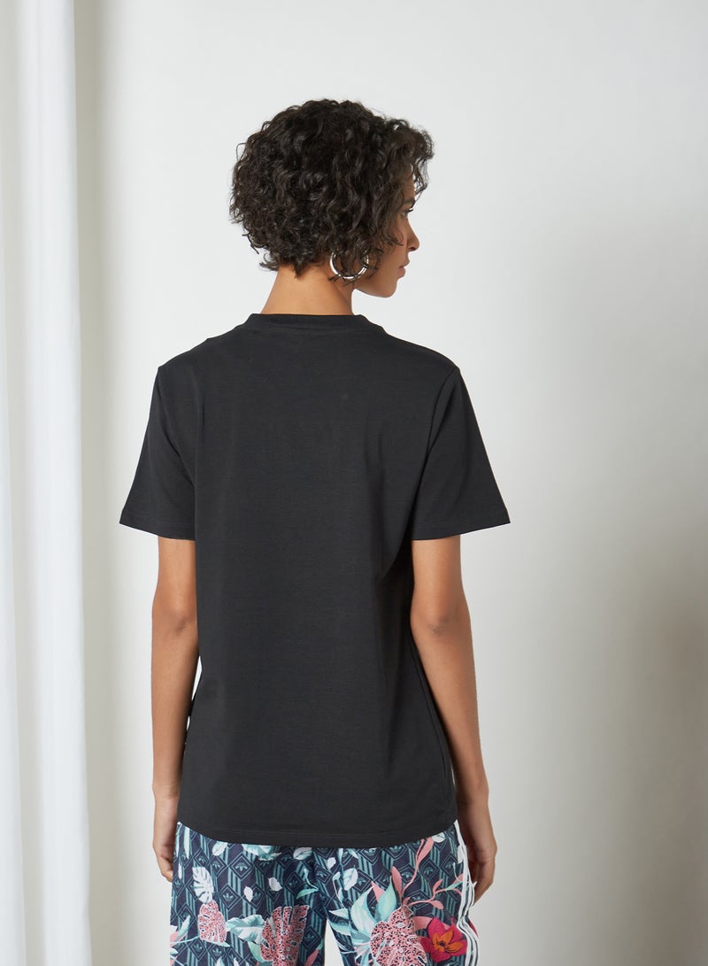 adidas Originals Logo Detail Crew Neck T-Shirt Black/White  - Image 2