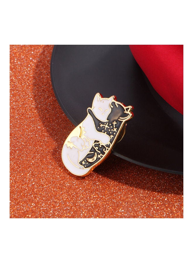Hugging Cat Design Brooch Pin