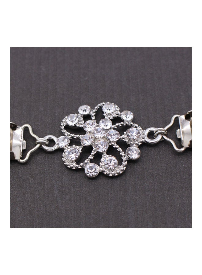 1-Piece Vintage Alloy Flower Cardigan Clip
