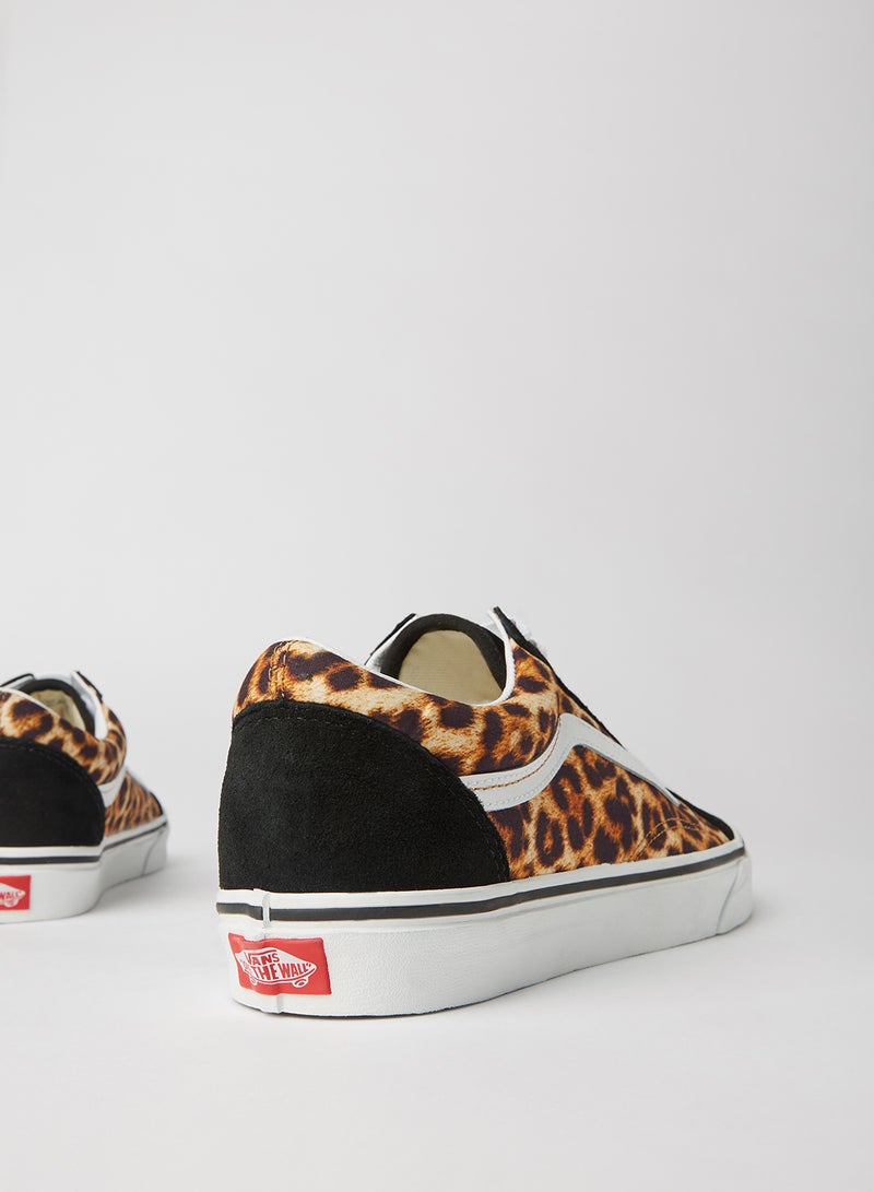 Unisex Leopard Old Skool Sneakers (Leopard) Black/True White - v1613317810/N43129528V_3