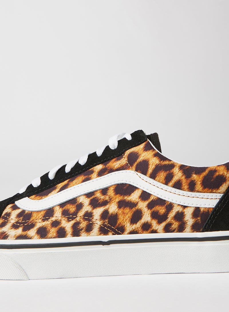 Unisex Leopard Old Skool Sneakers (Leopard) Black/True White - v1613317810/N43129528V_4
