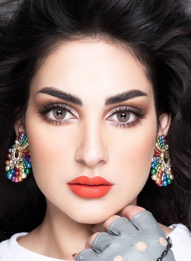 ماي لينس عدسات لاصقة لينة ولامعة ذات لون بني فاتح وتسمح بدخول الأكسجين. دعي عينيكِ تتنفس مع ماي لينس للنساء - Image 3