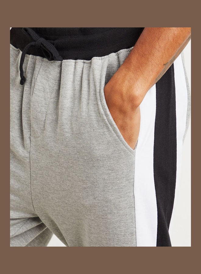 Dazzle Contrast Panel Side Pocket Relaxed Fit Joggers Grey/Black/White - Image 3