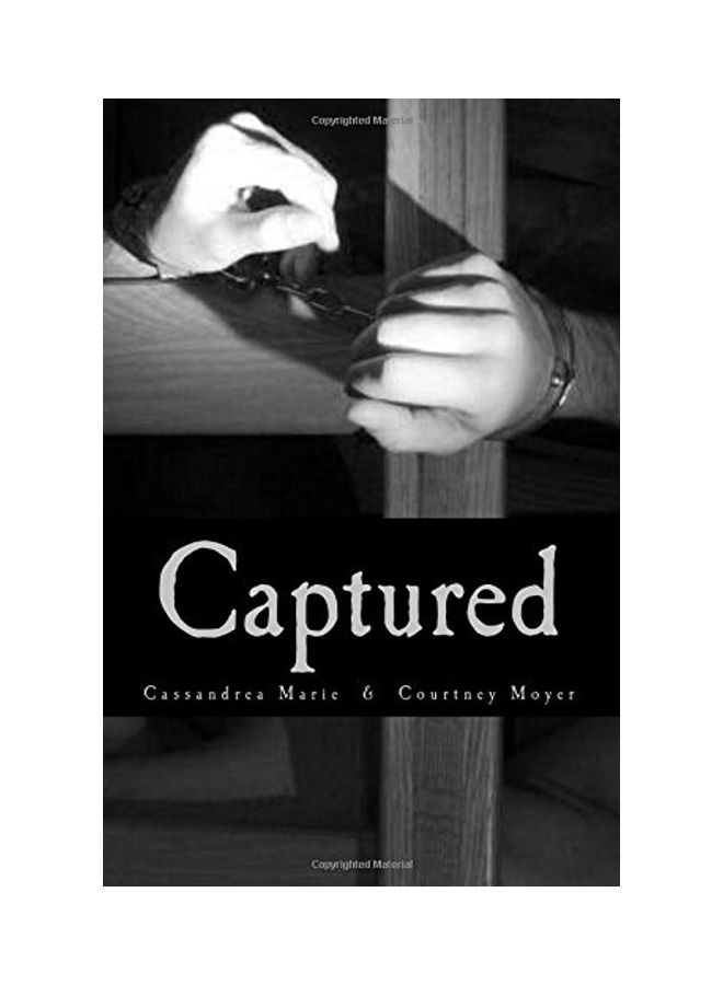 Captured paperback english - 2017