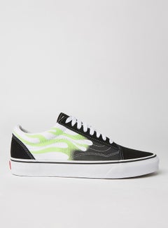 Black/True White