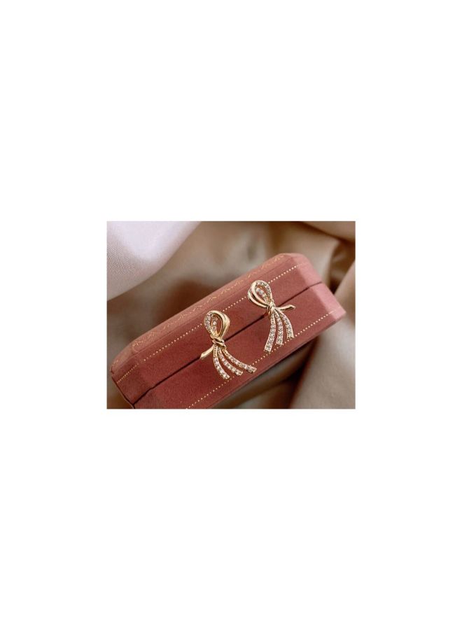 J&J Bow Exquisite Diamond-Studded Cross Earrings  - Image 5