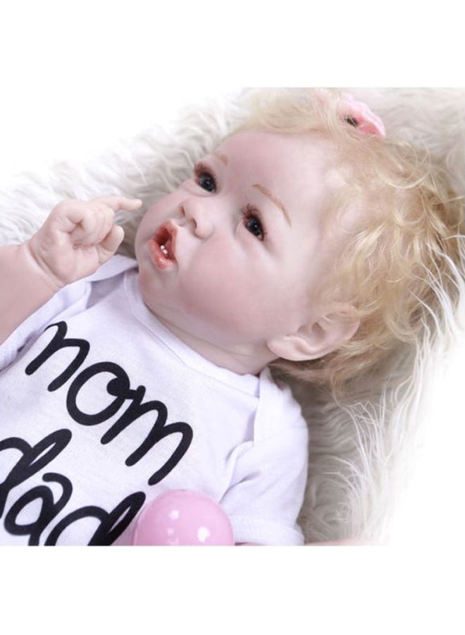 Beauenty Small-Plastic Doll - Image 4