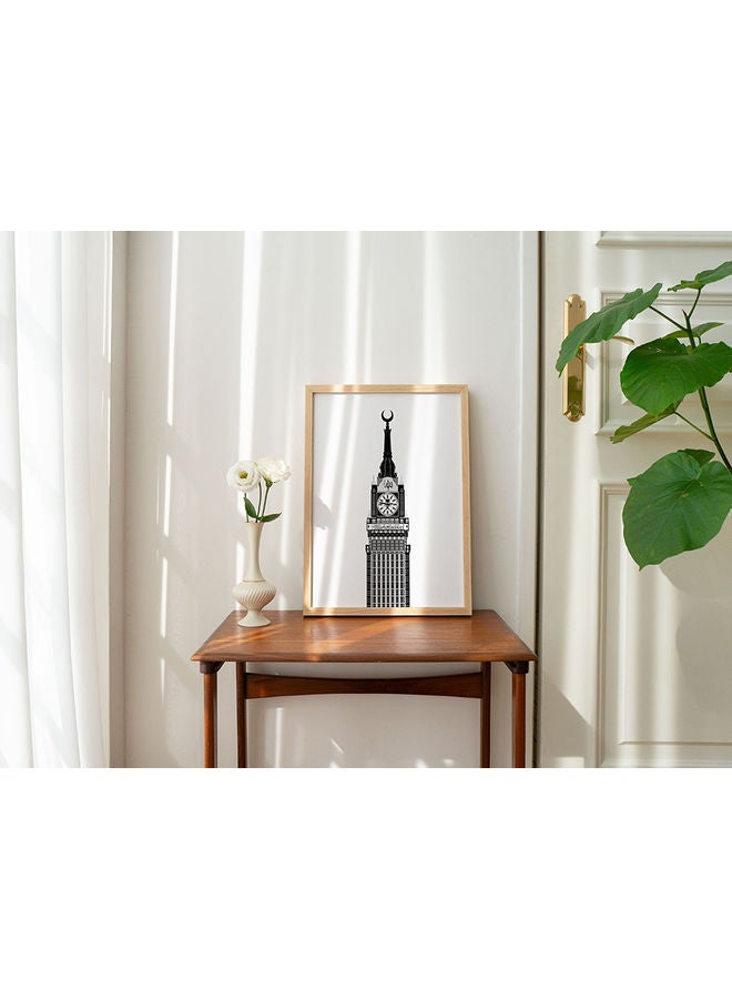 لوحة فنية بإطار على شكل برج مكة أبيض/ أسود - Image 2