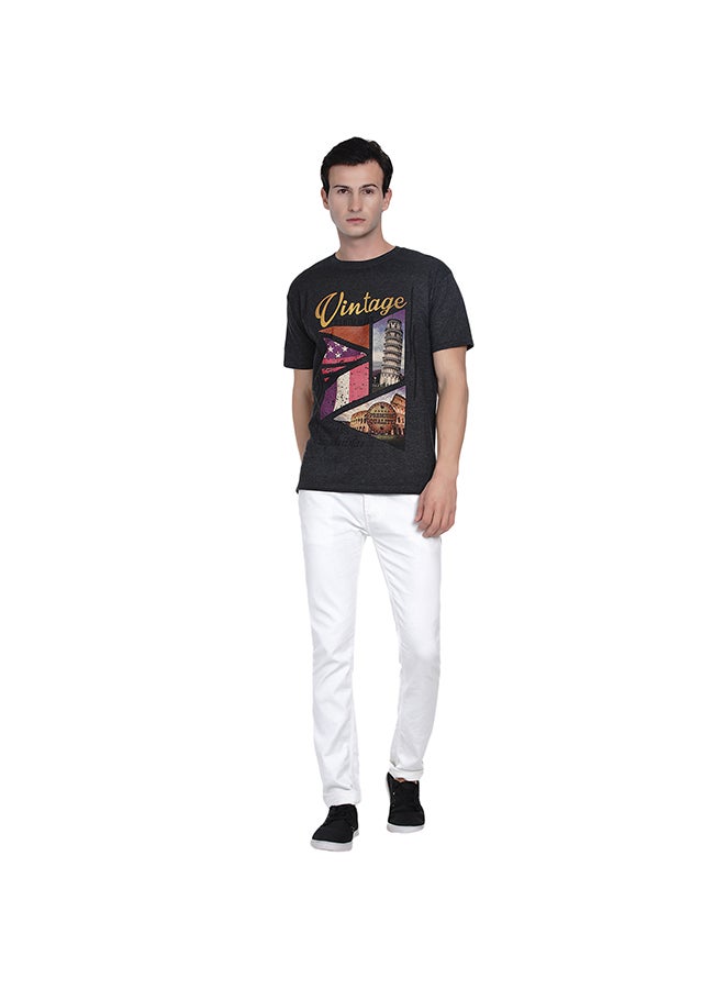 أورا تيشيرت مزين بطبعة كلاسيكية رمادي داكن - Image 5