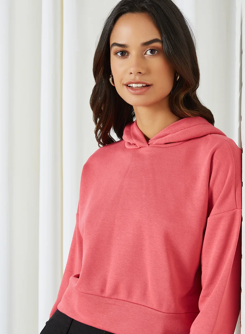 NOISY MAY Cropped Hoodie Carmine