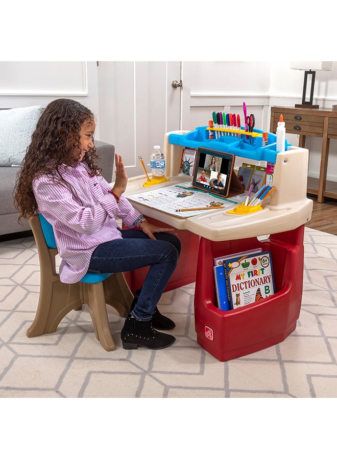 Step2 Deluxe Art Master Desk 79x90x51cm - Image 3