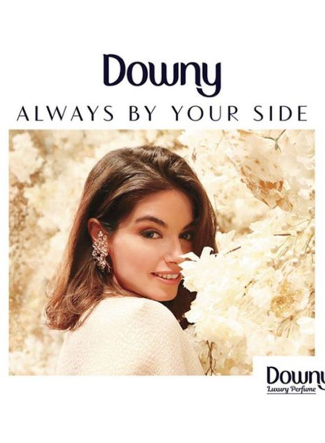 Downy - Perfume Collection Vanilla And Cashmere Musk Concentrate Fabric Softener 880ml Pack of 3 - Image 1