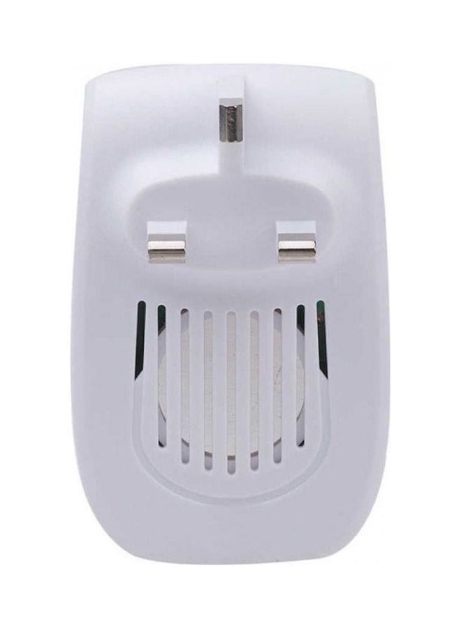 Ultrasonic Pest Repeller White/Black - v1614146064/N44698356A_5