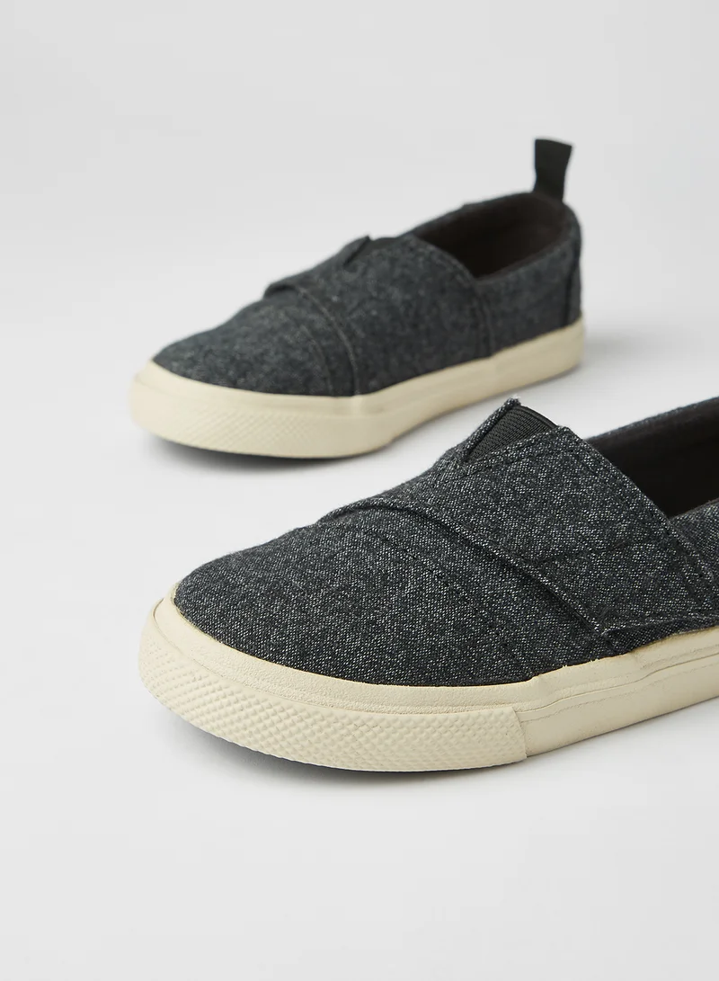 TOMS Boys Brushed Denim Velcro Slip-On Shoes Black/White