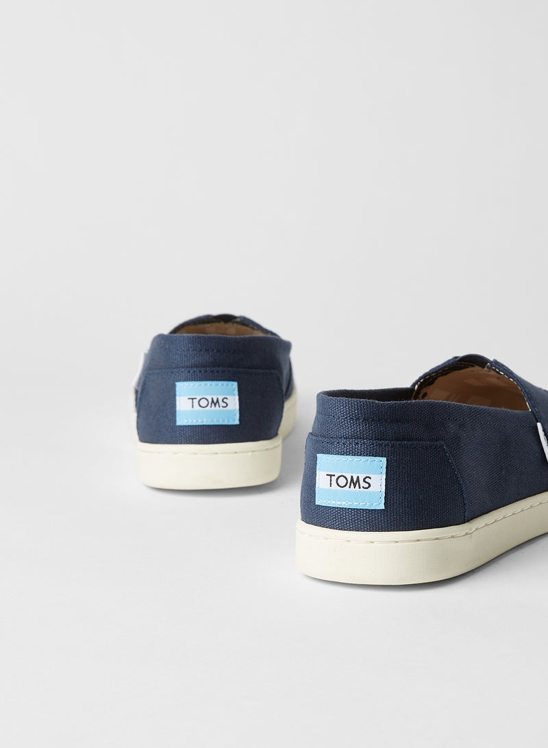 TOMS - Youth Classics Slip-Ons Blue - Image 1