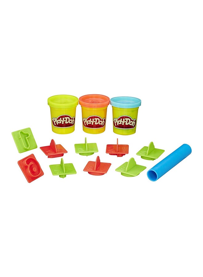 Play-Doh - Play-Doh Mini Bucket Set - 4 Fun Themes (Animals, Picnic, Beach, Numbers), Includes Clay & Accessories, for Kids Ages 3+ - Image 1