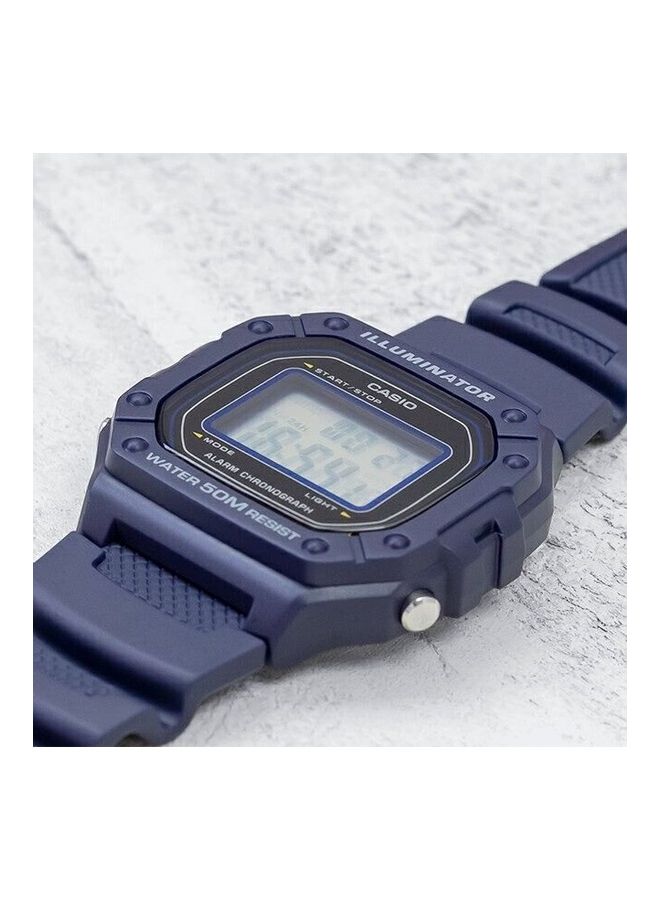 كاسيو ساعة يد رقمية مقاومة للماء بتصميم مربع وسوار من الراتينج طراز W-218H-2A للرجال - Image 2