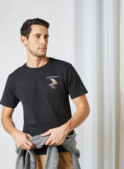 MUSIUM DIV. Short Sleeve Logo T-Shirt Black