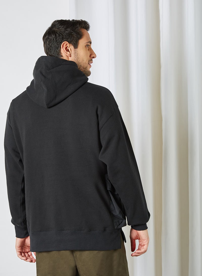 Dual Cargo Pocket Hoodie Black - v1614773004/N43434758V_2