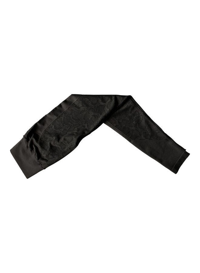 2-Piece Snakeskin Printed Sports Bra And High Waist Legging Set Black  - Image 2