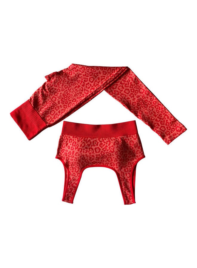 2-Piece Leopard Printed Sports Bra And High Waist Legging Set Red  - Image 4