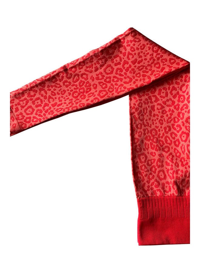 2-Piece Leopard Printed Sports Bra And High Waist Legging Set Red  - Image 2