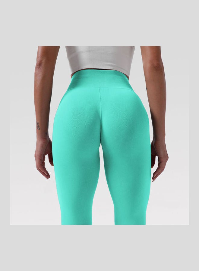 2-Piece Solid Tank Top And High Waist Legging Set Green  - Image 4