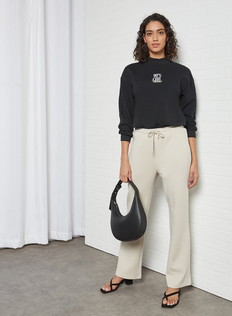 trendyol Contrast Slogan Sweatshirt Black  - Image 3