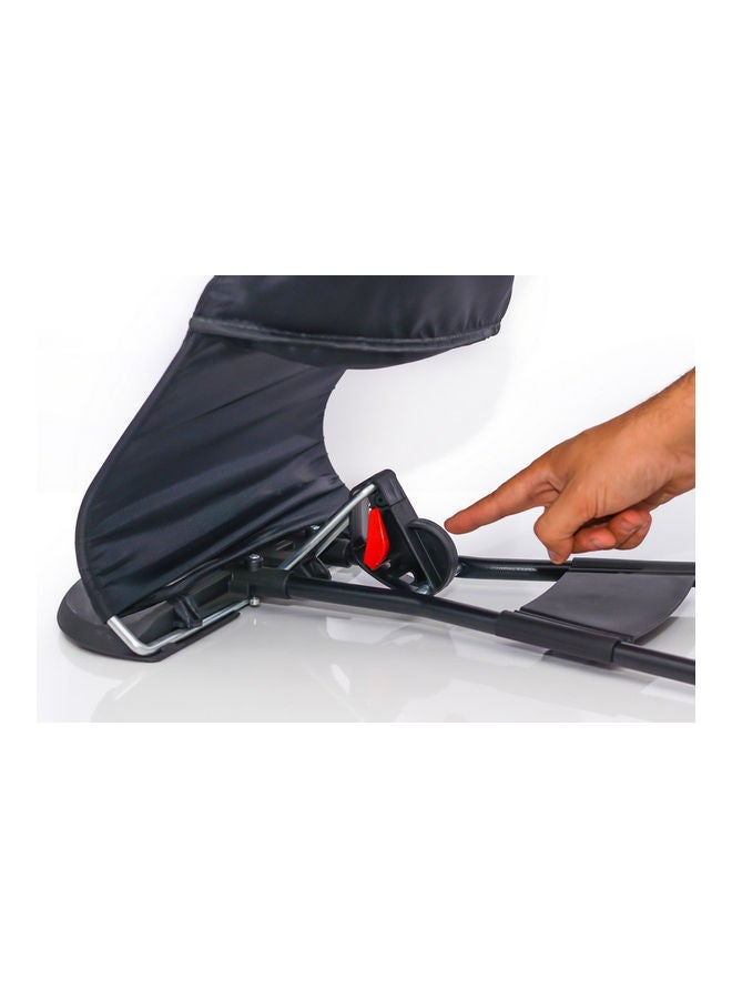 Petit bebe - Baby Bouncer - Image 1
