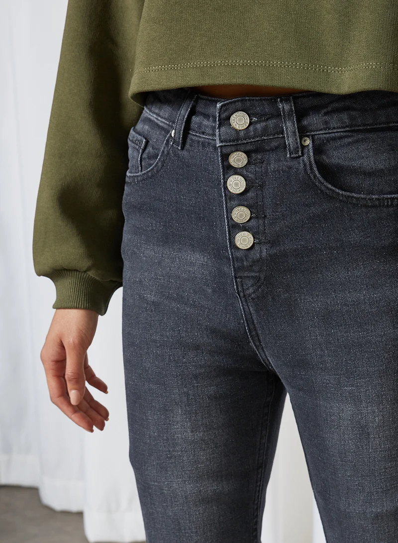 trendyol Buttoned Mid-Rise Jeans Grey