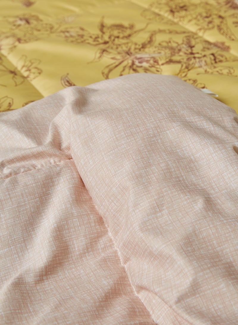 Amal - Comforter Set - Amal Bed Linen With Comforter 240X220 Cm For King Size Mattress - Gold 100% Polyester Soft, Lightweight & Warm Polyester Gold - Image 1