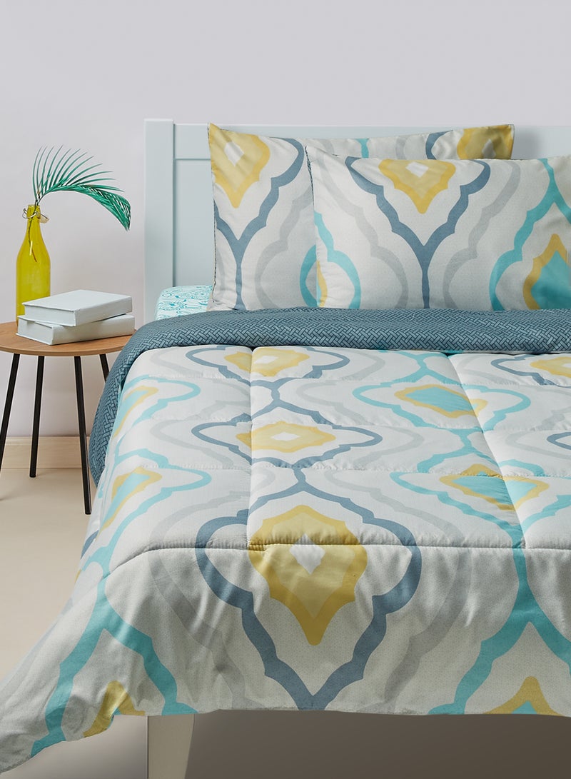 Amal - Comforter Set - Amal Bed Linen With Comforter 240X220 Cm For King Size Mattress - Multicolor_White/Blue 100% Polyester Soft, Lightweight & Warm Polyester White/Blue - Image 1