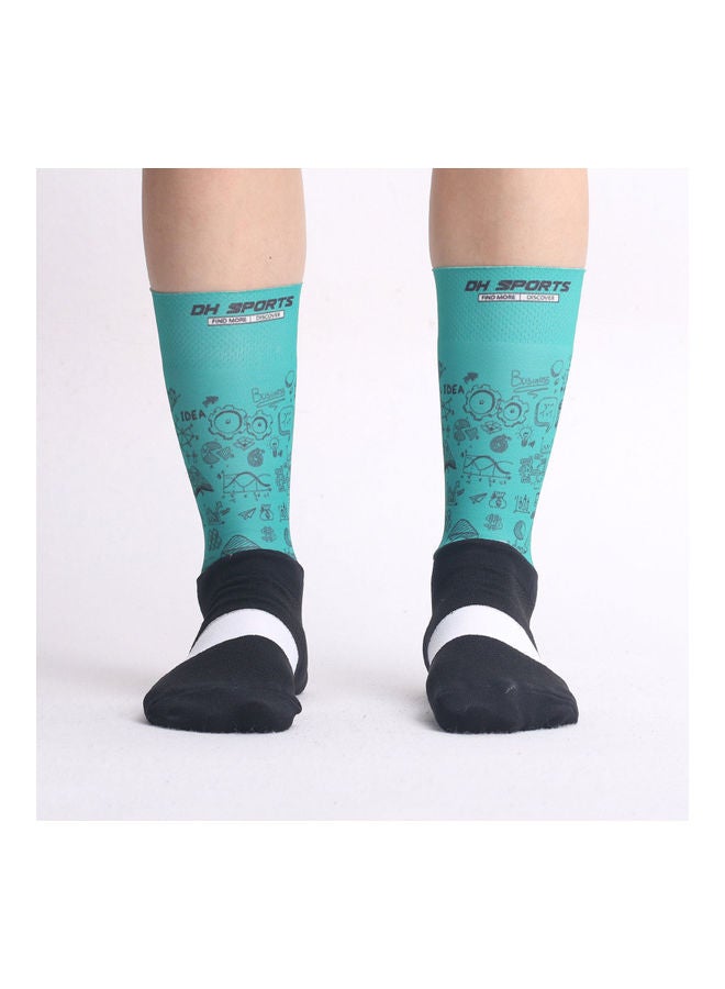 Generic Men Women Cycling Socks - Image 1