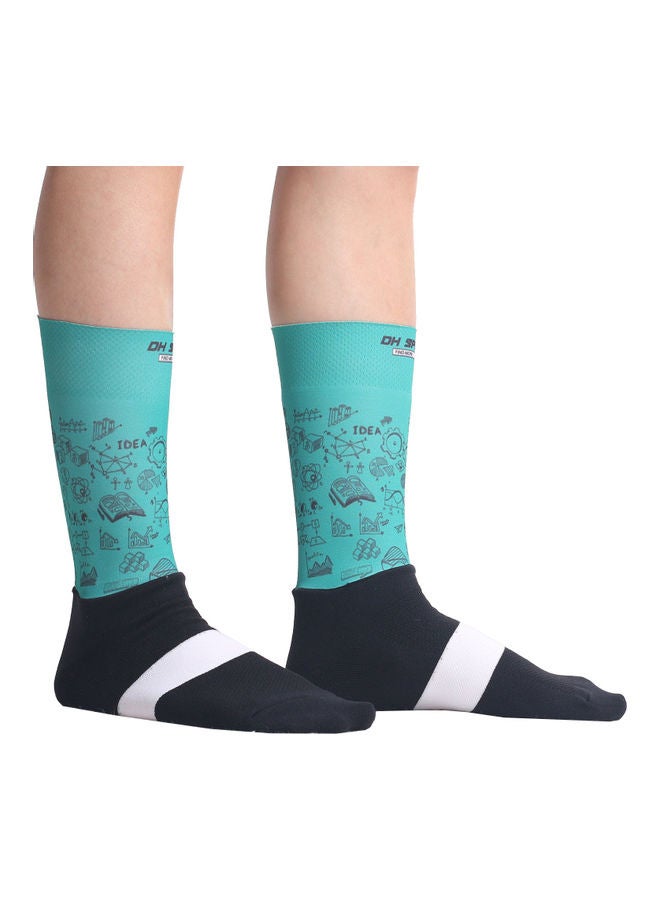Generic Men Women Cycling Socks - Image 2